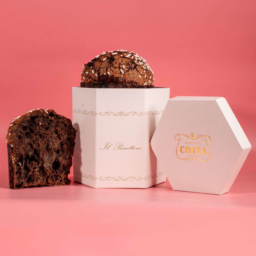 Immagine di Panettone ai tre cioccolati